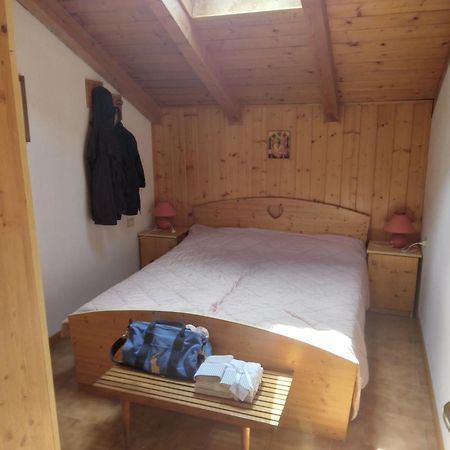 La Casa Di Grace Nella Valle Incantantata Carano  Extérieur photo