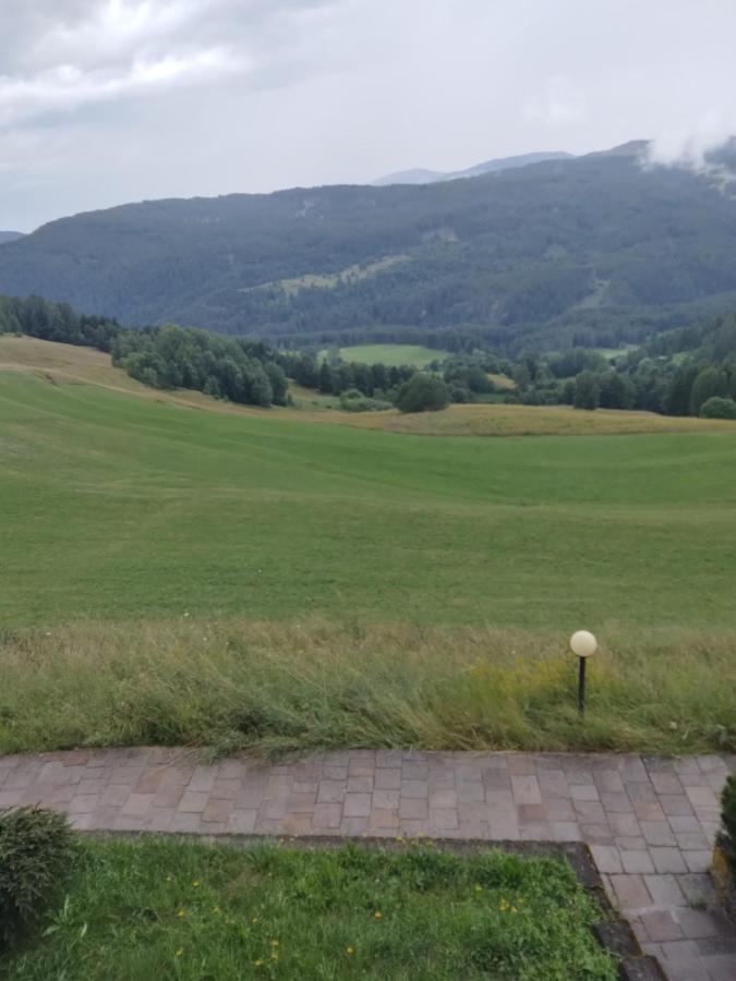 La Casa Di Grace Nella Valle Incantantata Carano  Extérieur photo